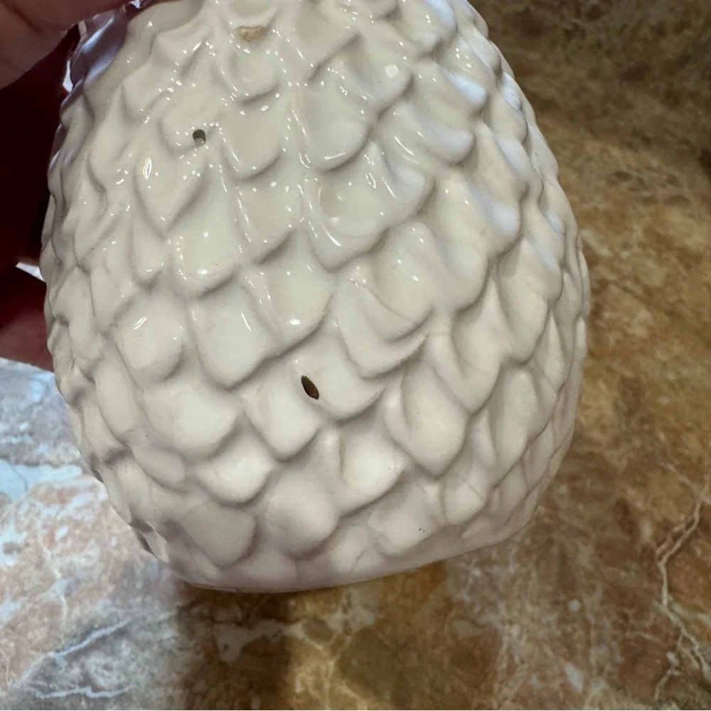 Better Homes & Garden Hedge Hog Tealight Candle Holder Stump White